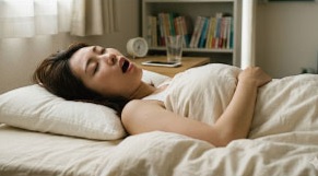 口ぽかん で寝ていませんか？